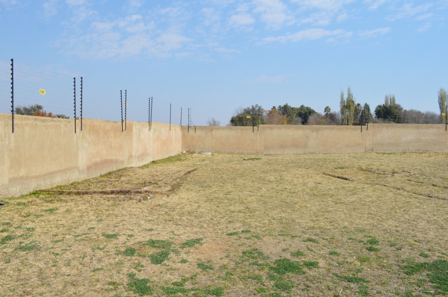 Commercial Property for Sale in Flamwood North West